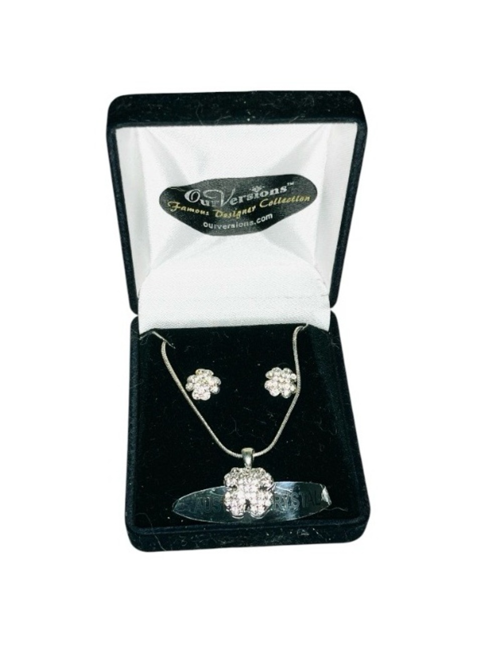Silver-Tone Australian Crystal Floral/Clover Necklace & Earring Set - Picture 2 of 4